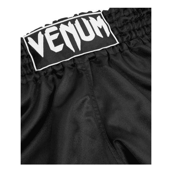 מכנסי Venum Classic Muay Thai